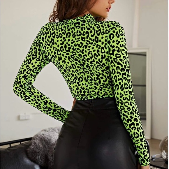 Women Neon Green Leopard Mesh Top - size large - Picture 3 of 5